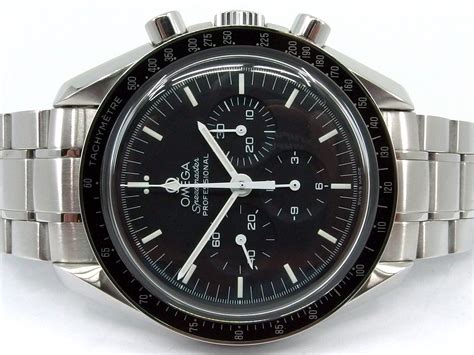 omega speedmaster glasboden|omega speedmaster watch history.